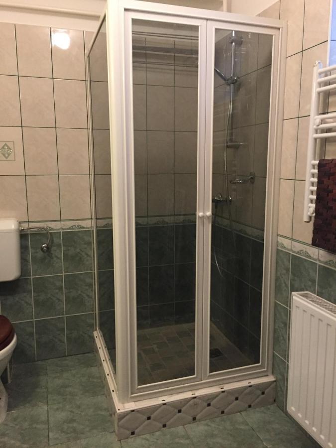 Atmoszféra Apartman Sárvár Extérieur photo