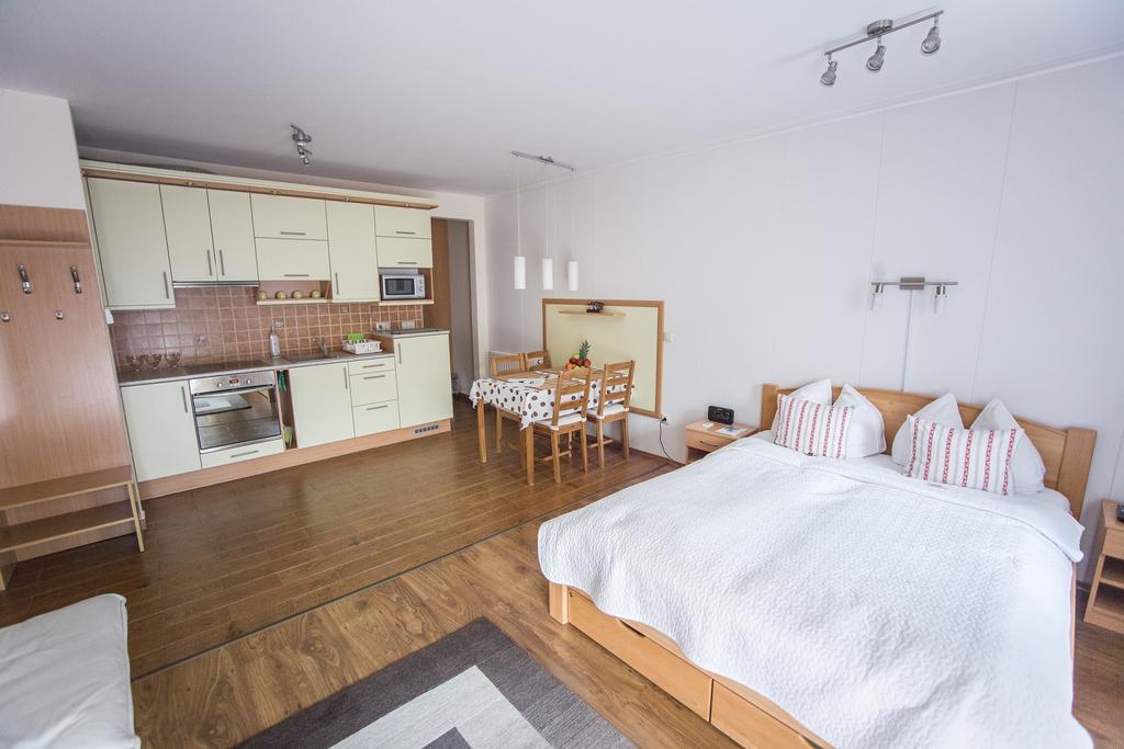 Atmoszféra Apartman Sárvár Chambre photo
