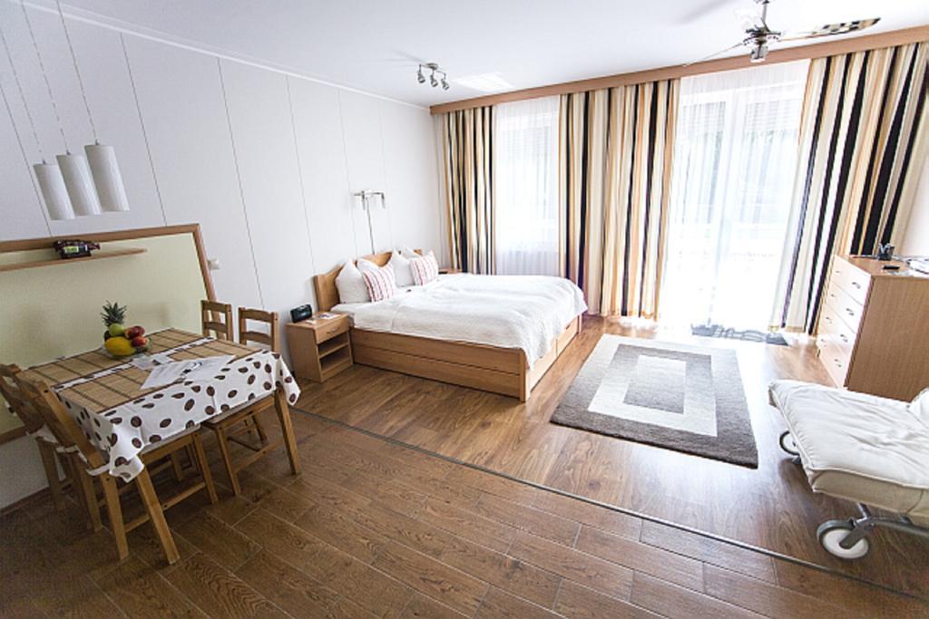 Atmoszféra Apartman Sárvár Chambre photo